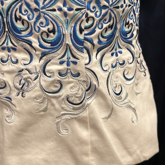 White House Black Market Blue and White Embroidered Bustier - Picture 6 of 10